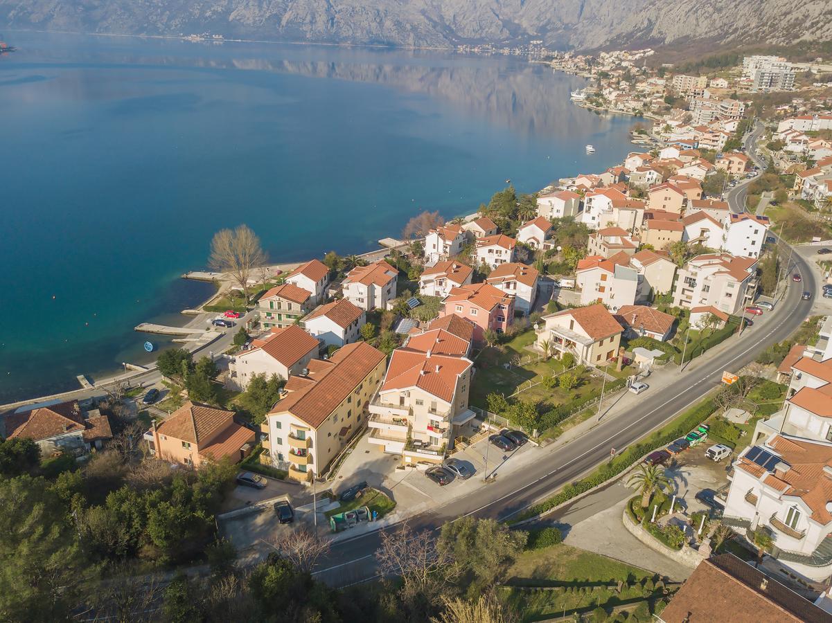 Lux Apartment Goodness Kotor Buitenkant foto
